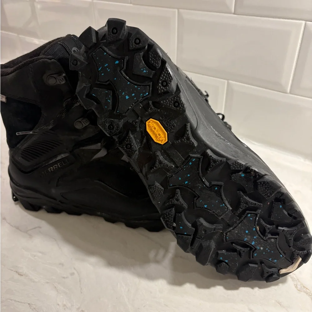 Merrell Men's Black winter boots - Picture 4 of 5